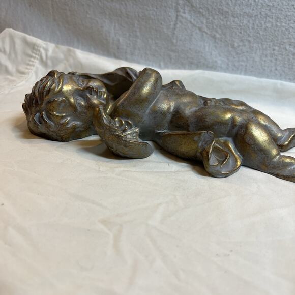 Vintage Set of 3D Cherub Wall Plaques with Ornate Gold Resin  VTG Angel Cherub Wall Hanging Golden Bronze Gilt Patina Resin 9” Set of Two